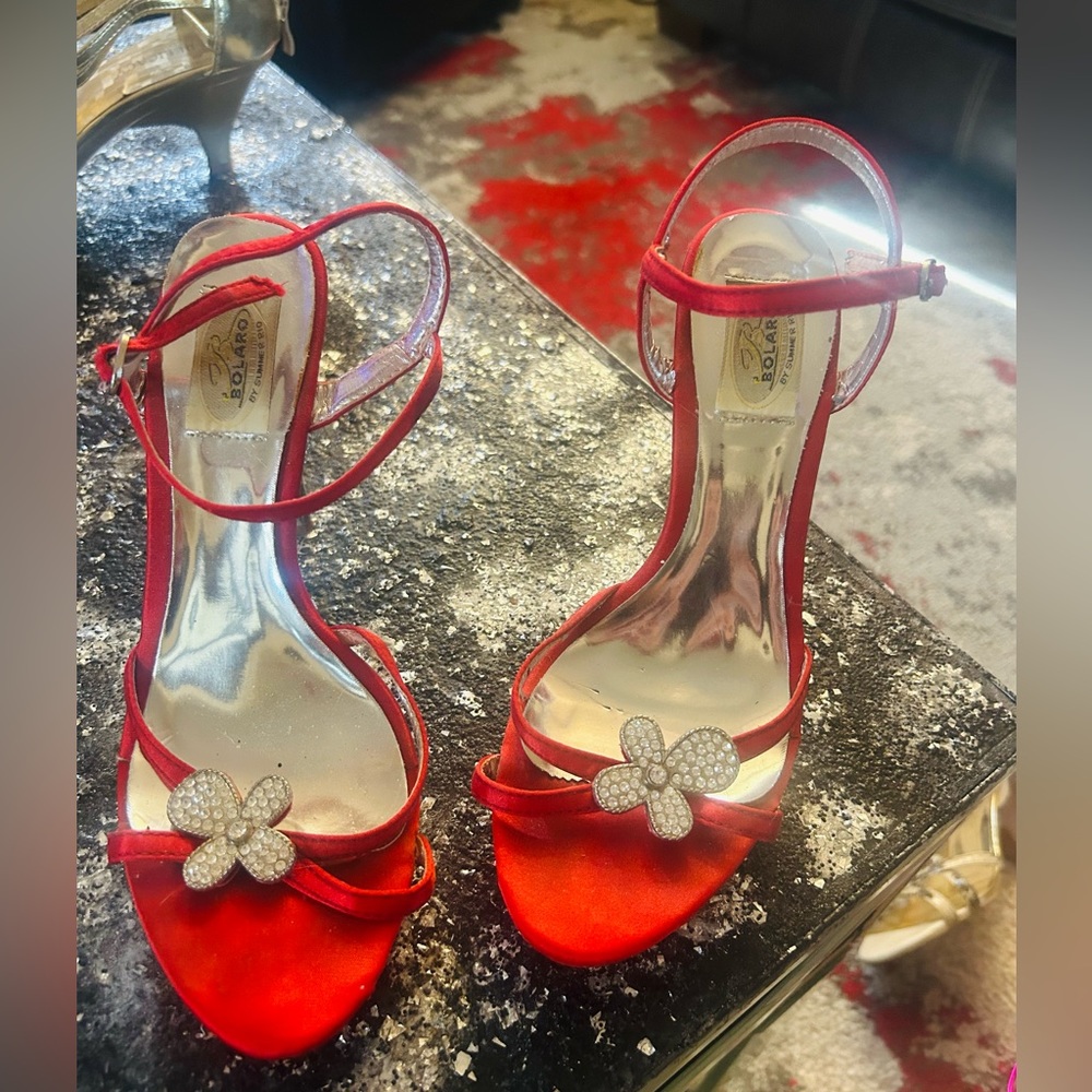 Bright red, shiny